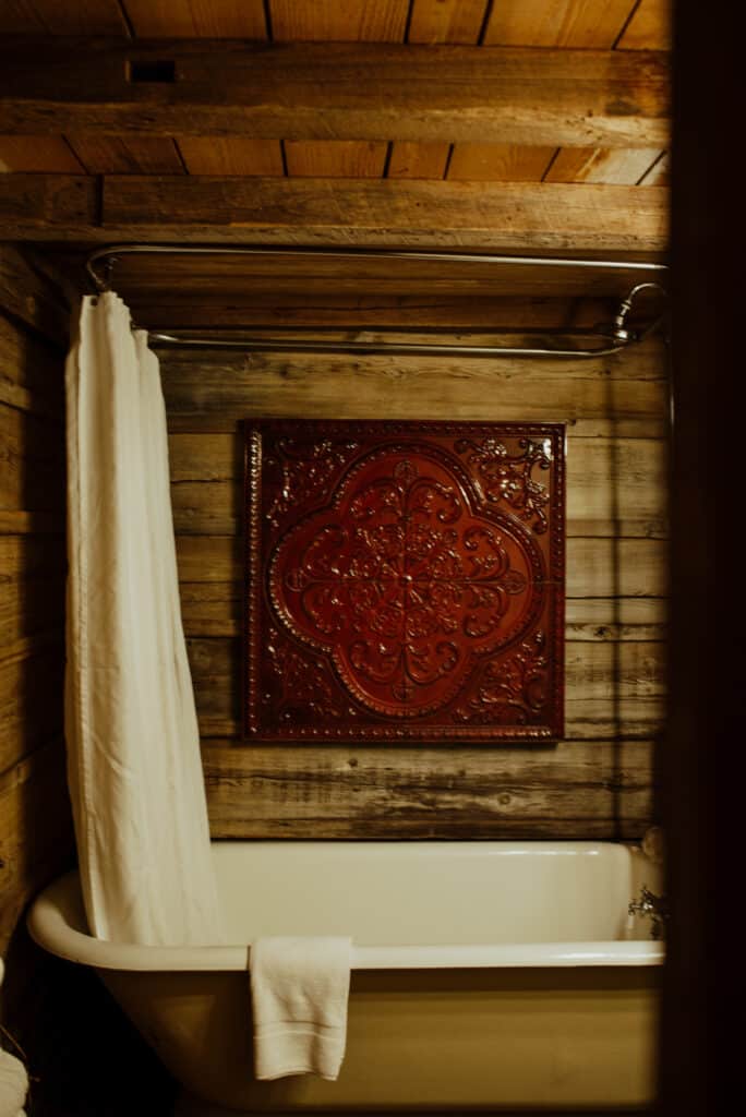 Corn Crib Cottage gallery