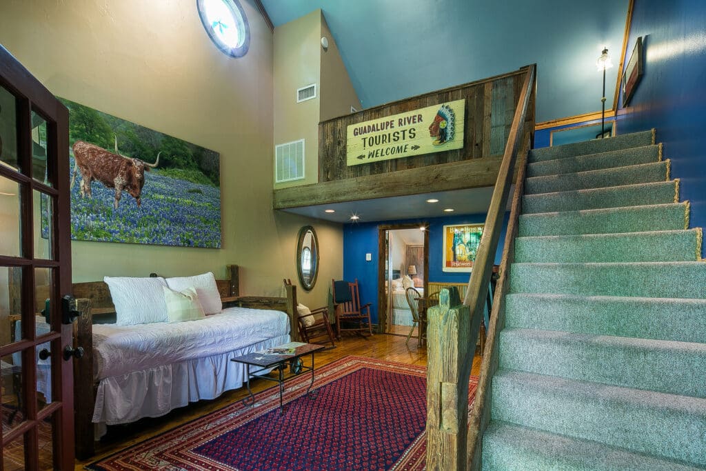 Bluebonnet Lodge gallery