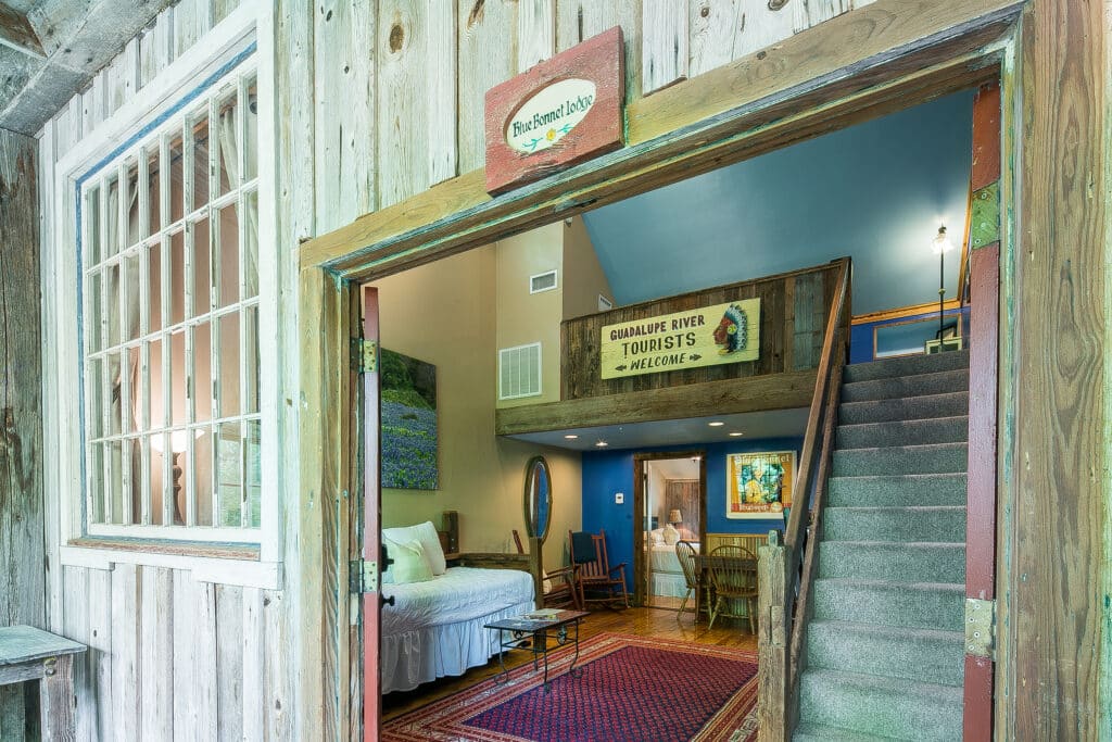 Bluebonnet Lodge gallery