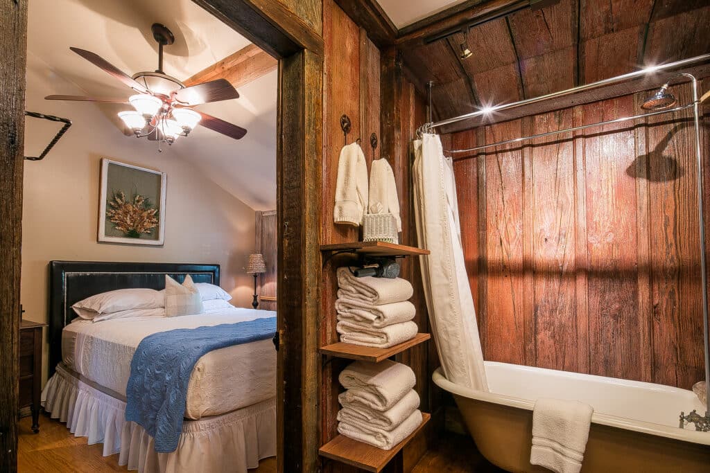 Bluebonnet Lodge gallery