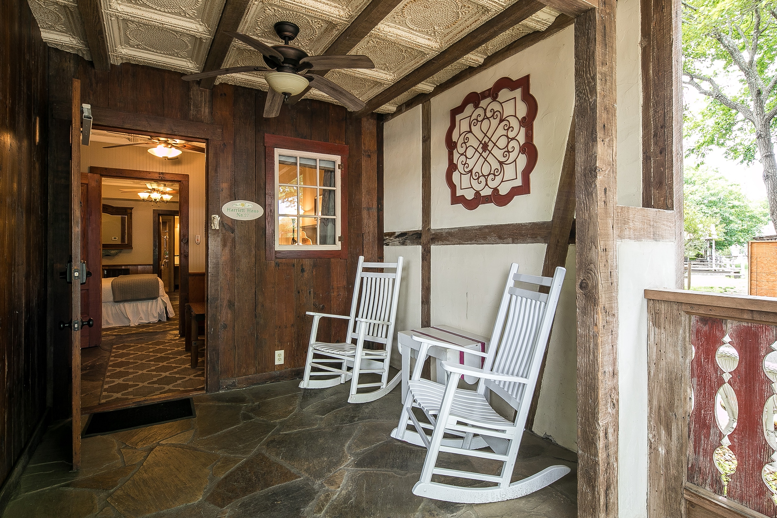Harriet Haus #27