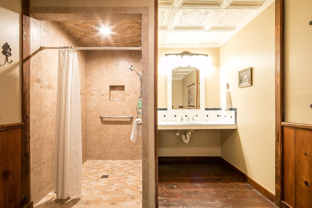 Harriet Haus #27 gallery