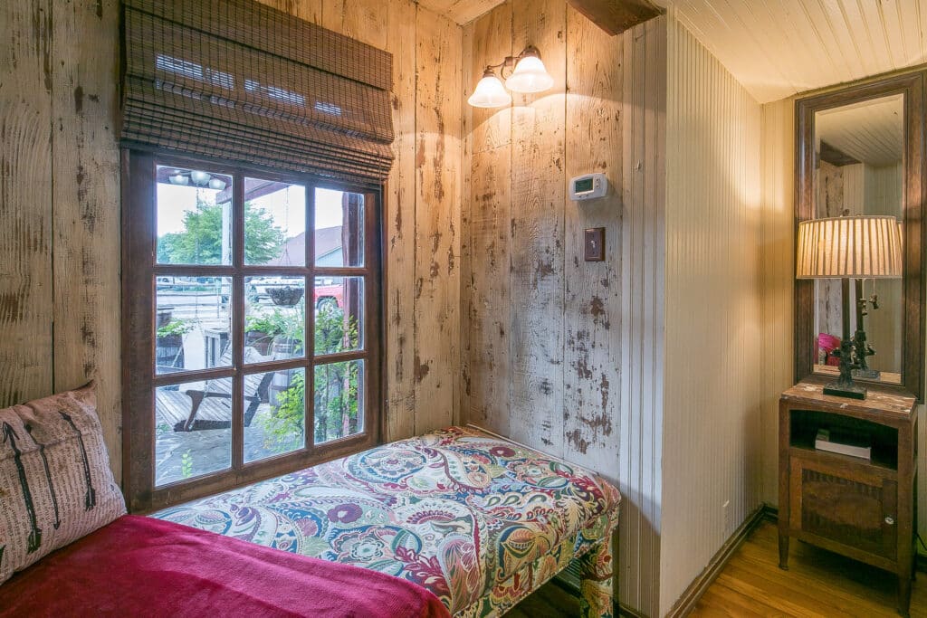 Jackies Hideaway gallery