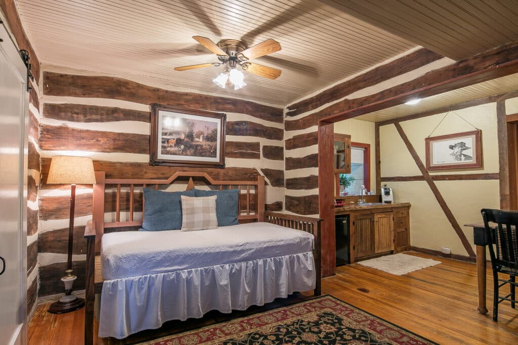 Jackies Hideaway gallery