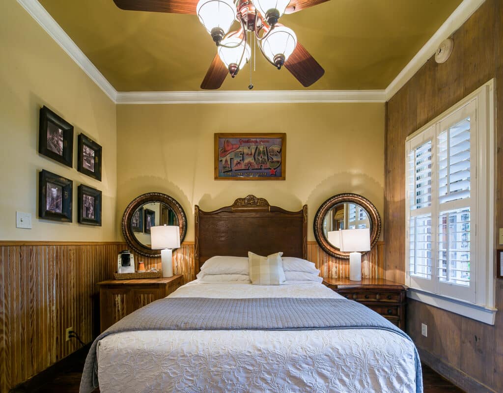 River Hideout gallery