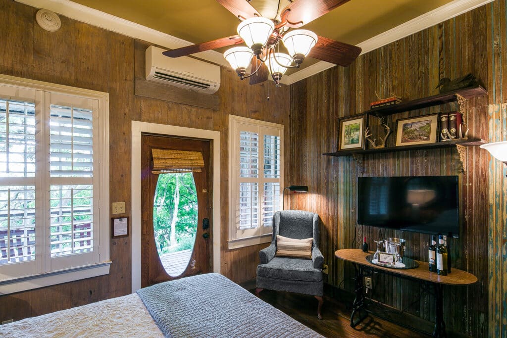 River Hideout gallery