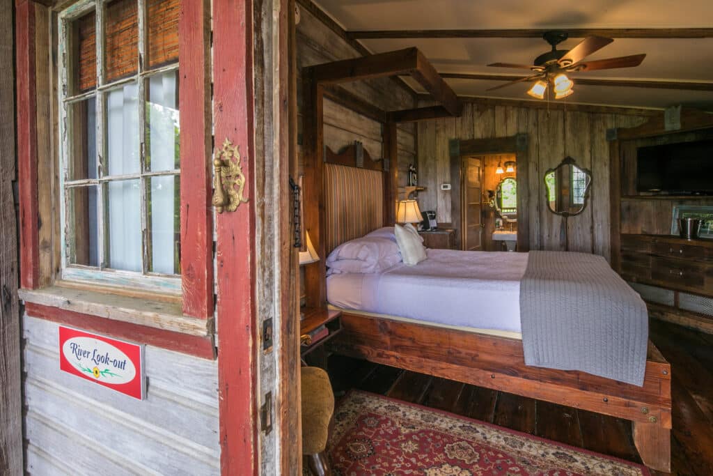 River Lookout gallery