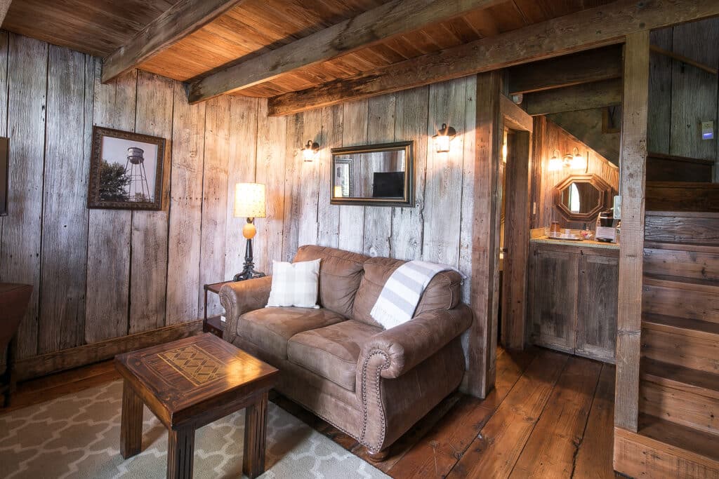 River Tree Loft gallery