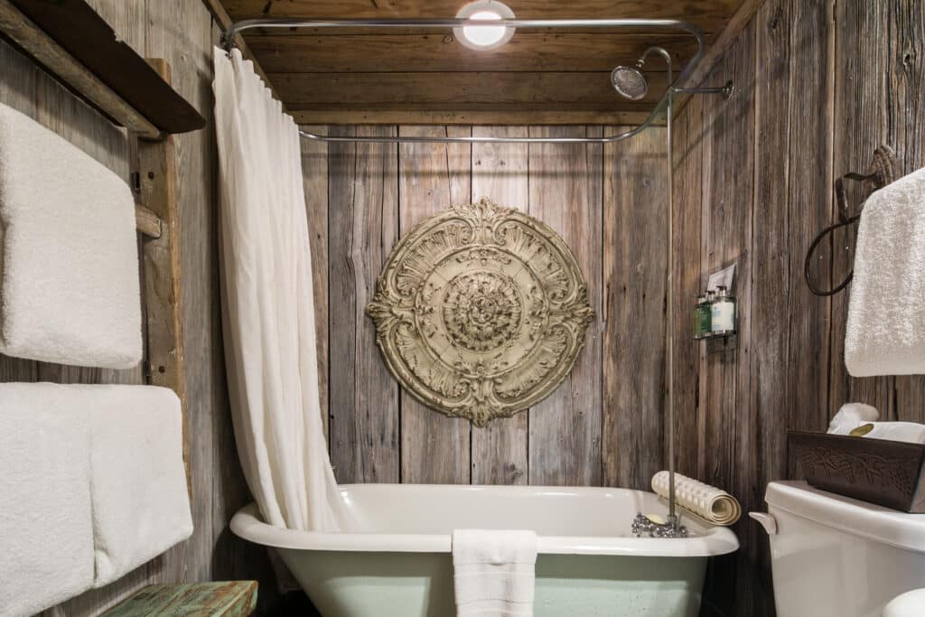 River Tree Loft gallery