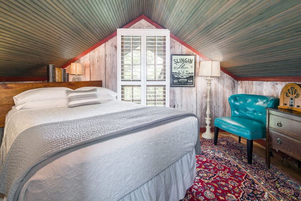 River Tree Loft gallery