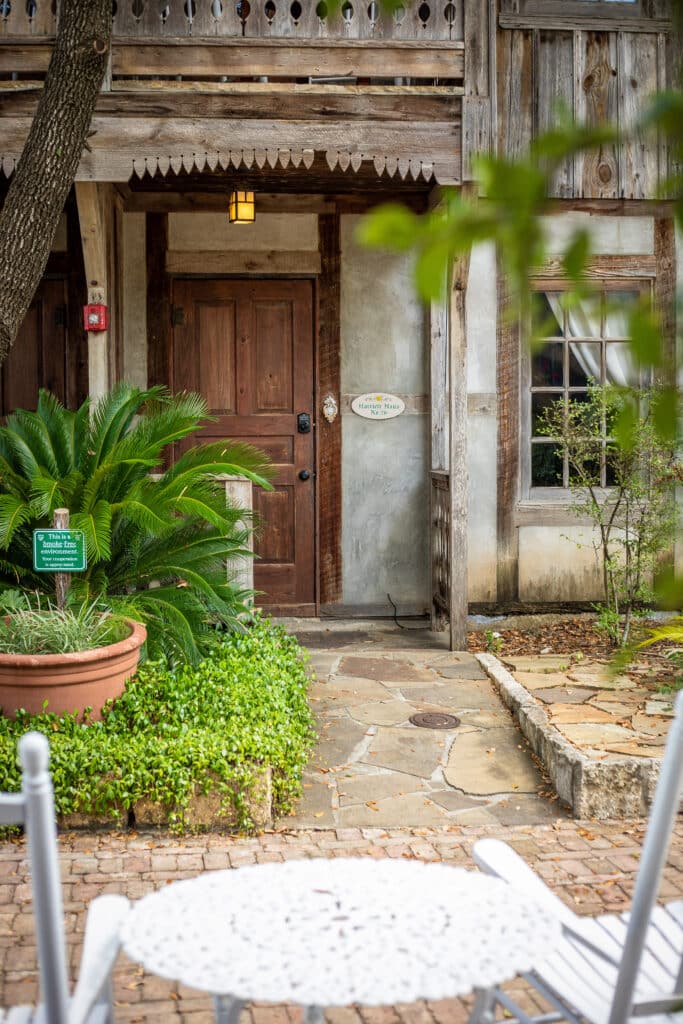 Harriet Haus #26 gallery