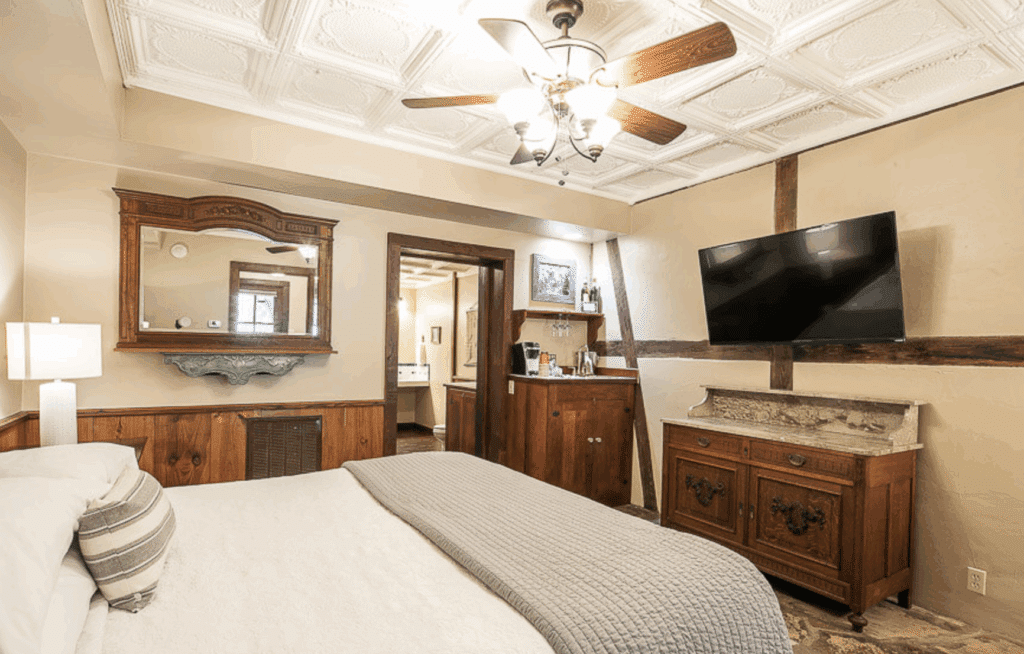 Harriet Haus #27 gallery